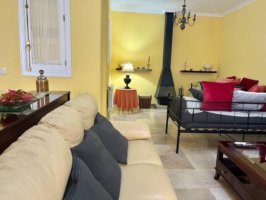 Apartamento Suite Alameda De Hercules Sevilla Exterior foto