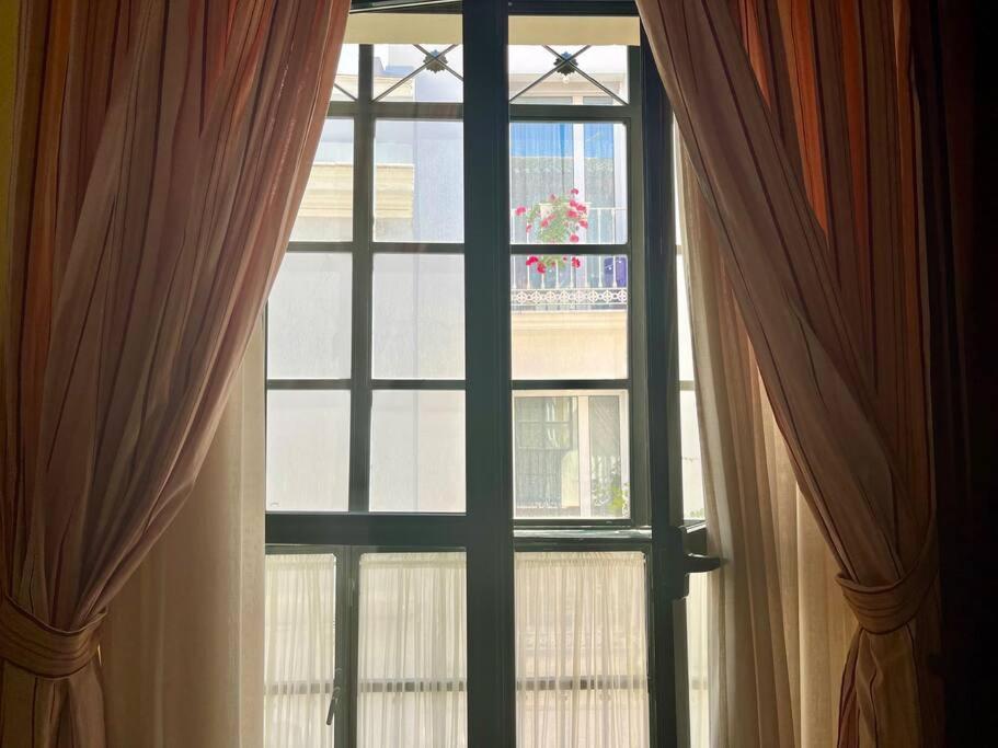 Apartamento Suite Alameda De Hercules Sevilla Exterior foto
